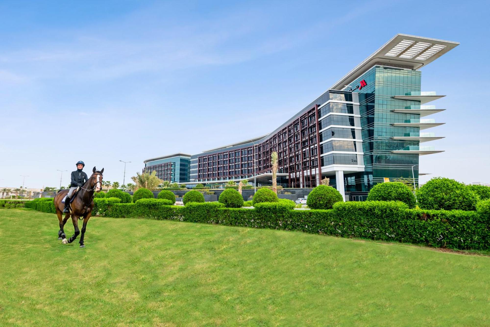 Marriott Hotel Al Forsan, Abu Dabi Exterior foto The Meydan Hotel