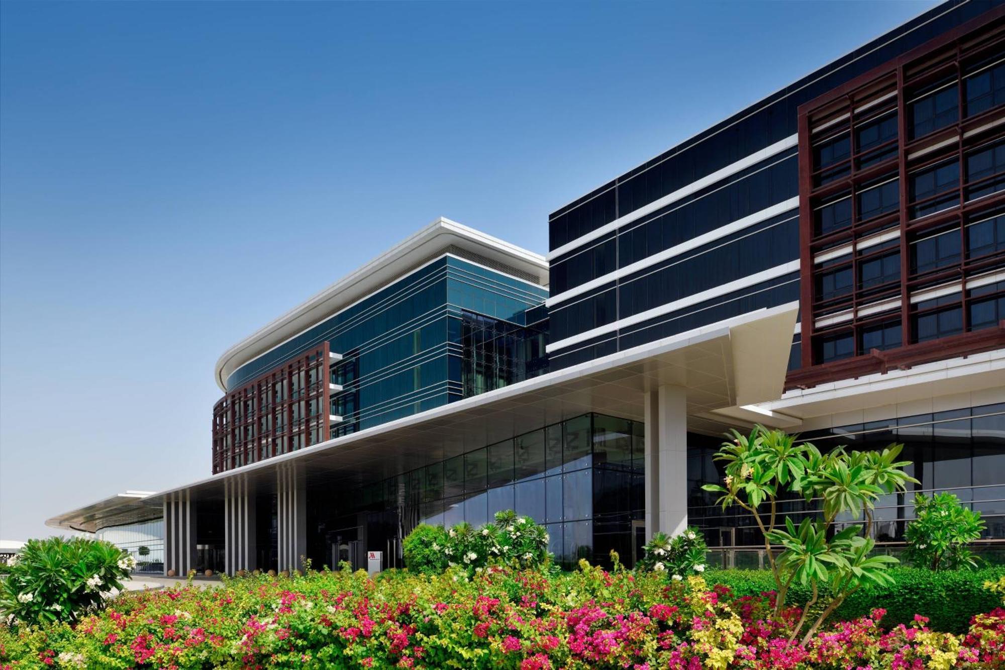 Marriott Hotel Al Forsan, Abu Dabi Exterior foto Dubai Campus